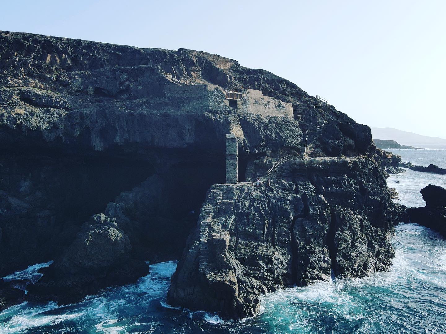 rochers et mer